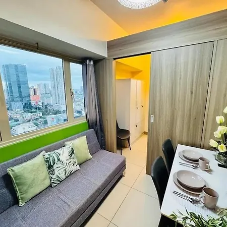 2Br Solana Suite 4 At Coast Residences