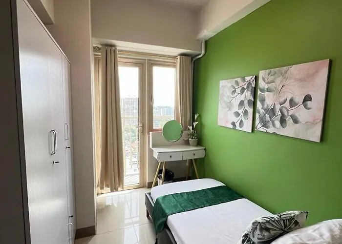 2br Solana 4 At Coast Residences 公寓 *
