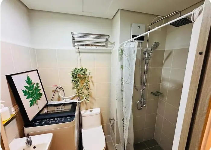 2br Solana 4 At Coast Residences *